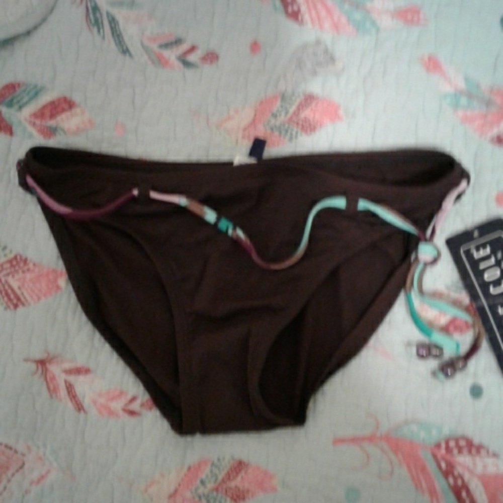 Bikini bottoms